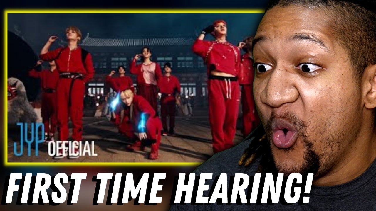 Reaction to Stray Kids 