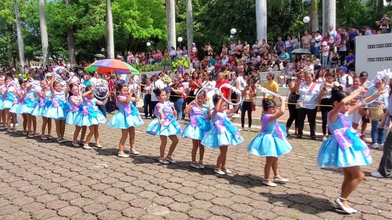Colegio Adolfo Herrera Vega | Centro Escolar Dr Mario Calvo Marroquín - Desfile IZALCO 2024 🇸🇻
