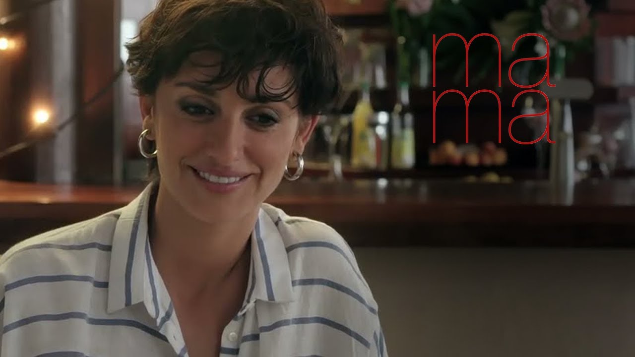 MA MA - Clip la canción de Asier Etxeandia