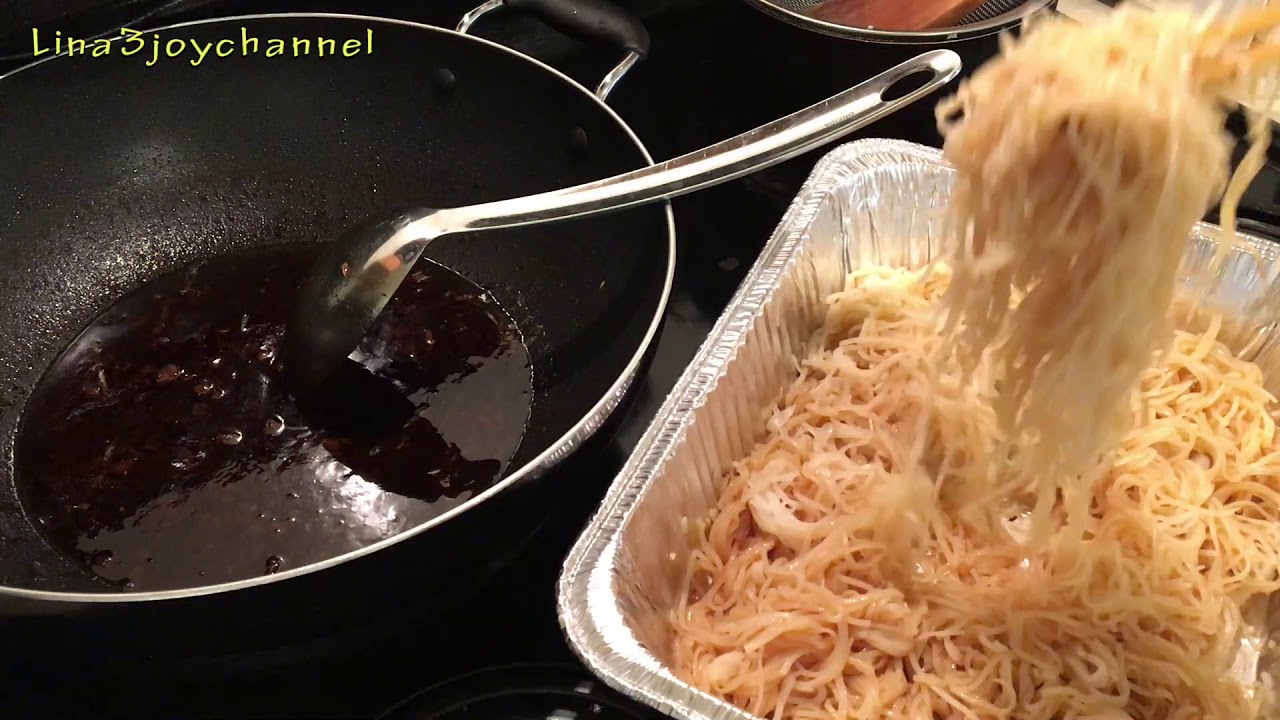 Khmer food /How to make Stir fried rice noodle with Khmer chicken ham/Cambodian Koy Teav chha