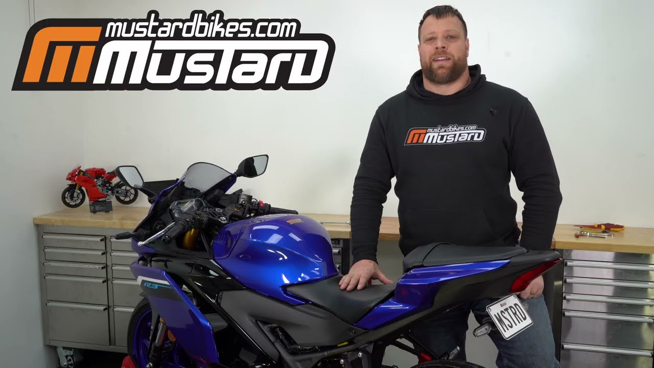 Установка задней накладки Mustard Bikes на Yamaha R3 или MT-03 2025 года