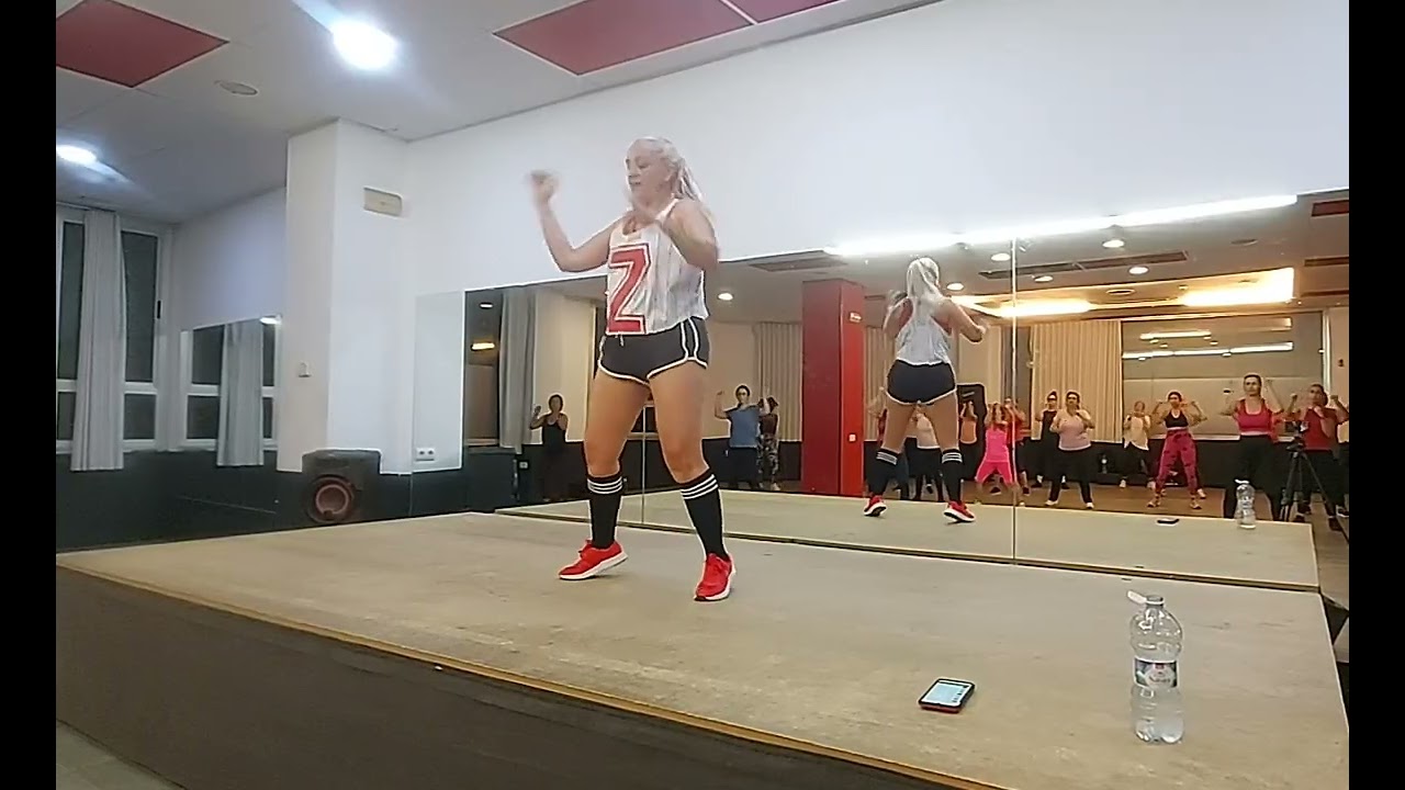 Feel the vibration. Zumba.