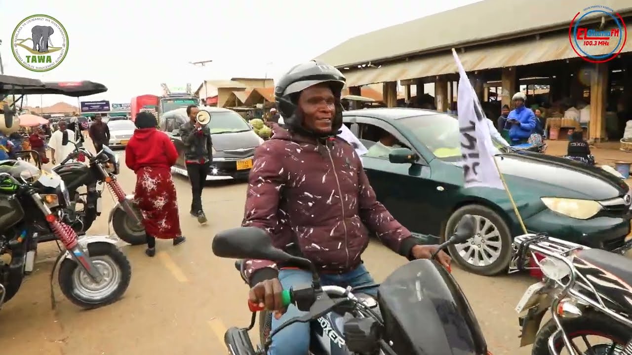 MAPOKEZI YA B2K MNYAMA NDANI YA THE BIG CABIN/MSAFARA  KATIKATI  YA  MJI MPAKA EL OLAMA FM