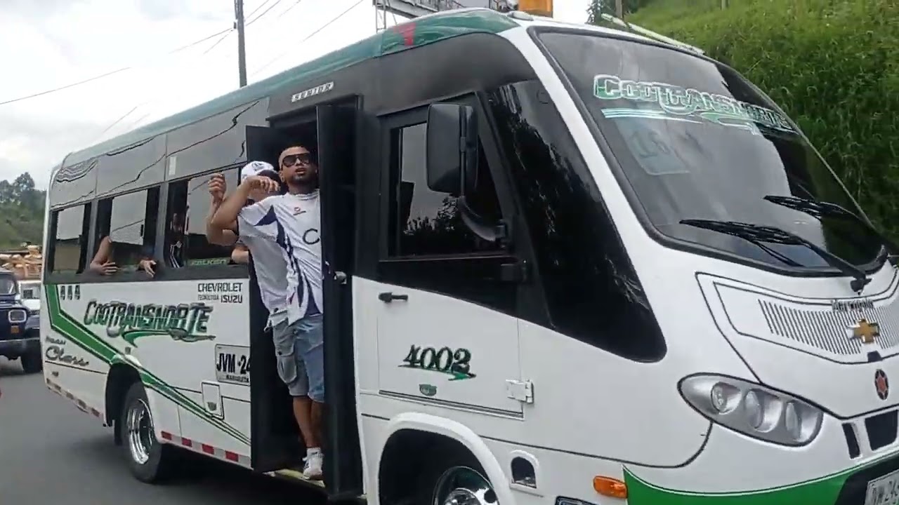 Once Caldas y su gente a Bereira excursión Holocausto Norte zona 11 subiendo a boquerón 4/09/2022