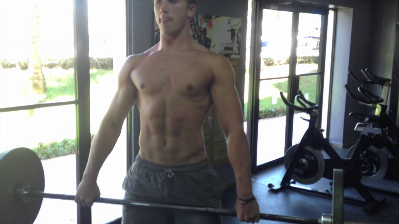 Making Your Abs Pop Out - Jo Dumas 17 years old fitness model