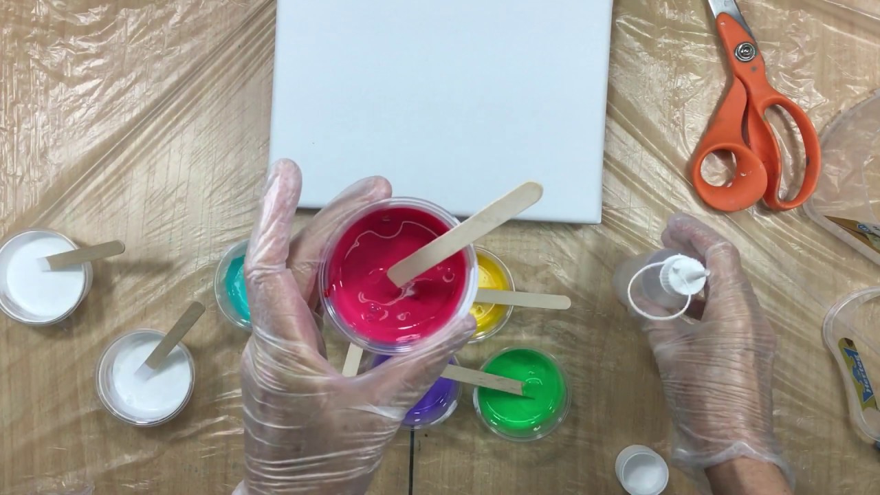 ( 292 ) Vallejo fluid acrylics and Floetrol