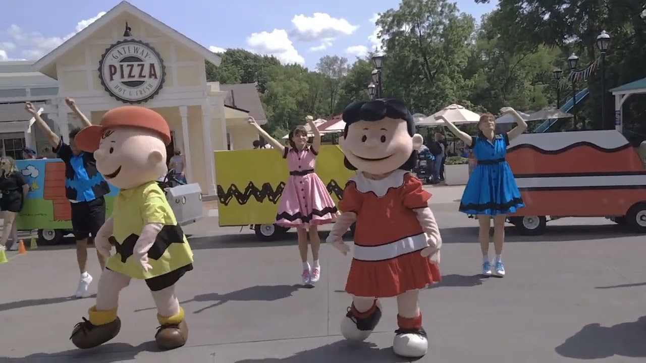 PEANUTS Party in the Park @ Worlds of Fun