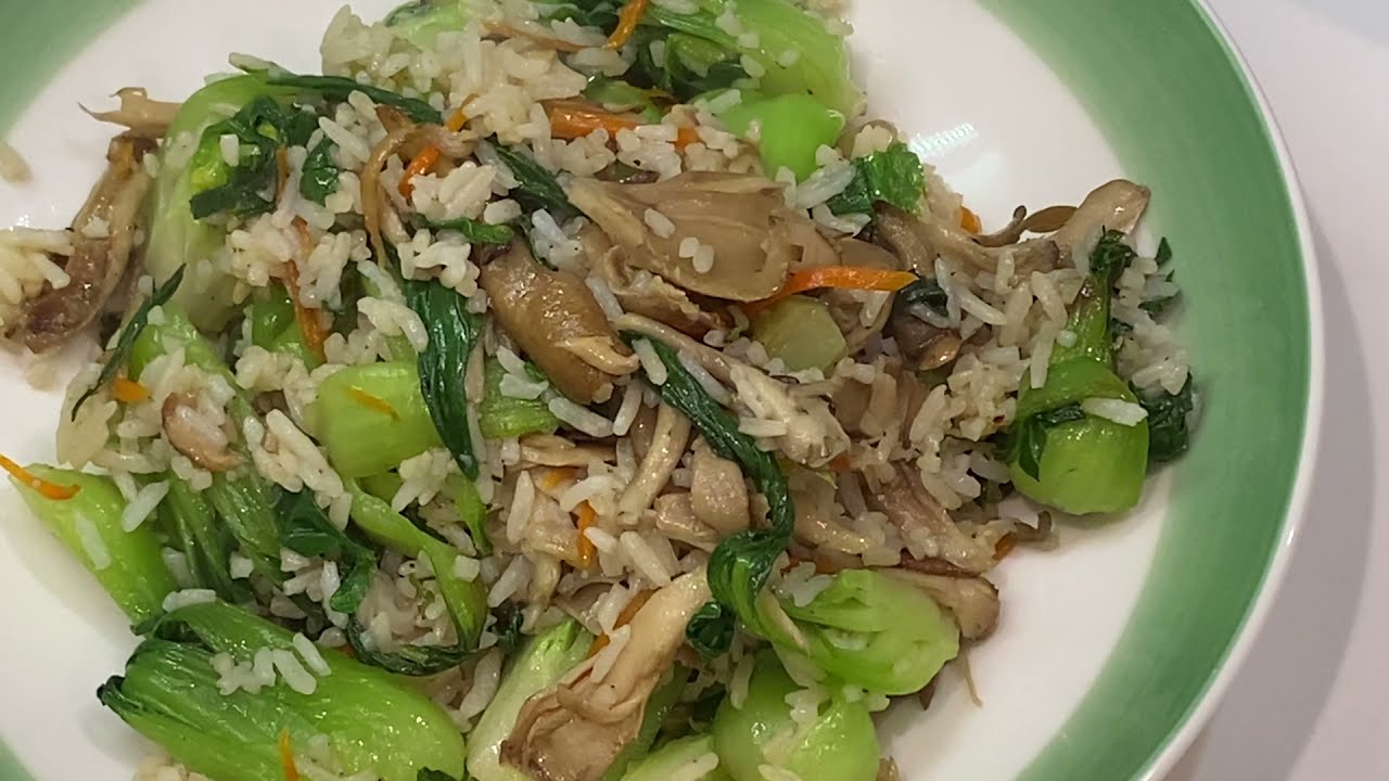 Cooking - Fried rice with veggies, not meat, are you happy now? haha