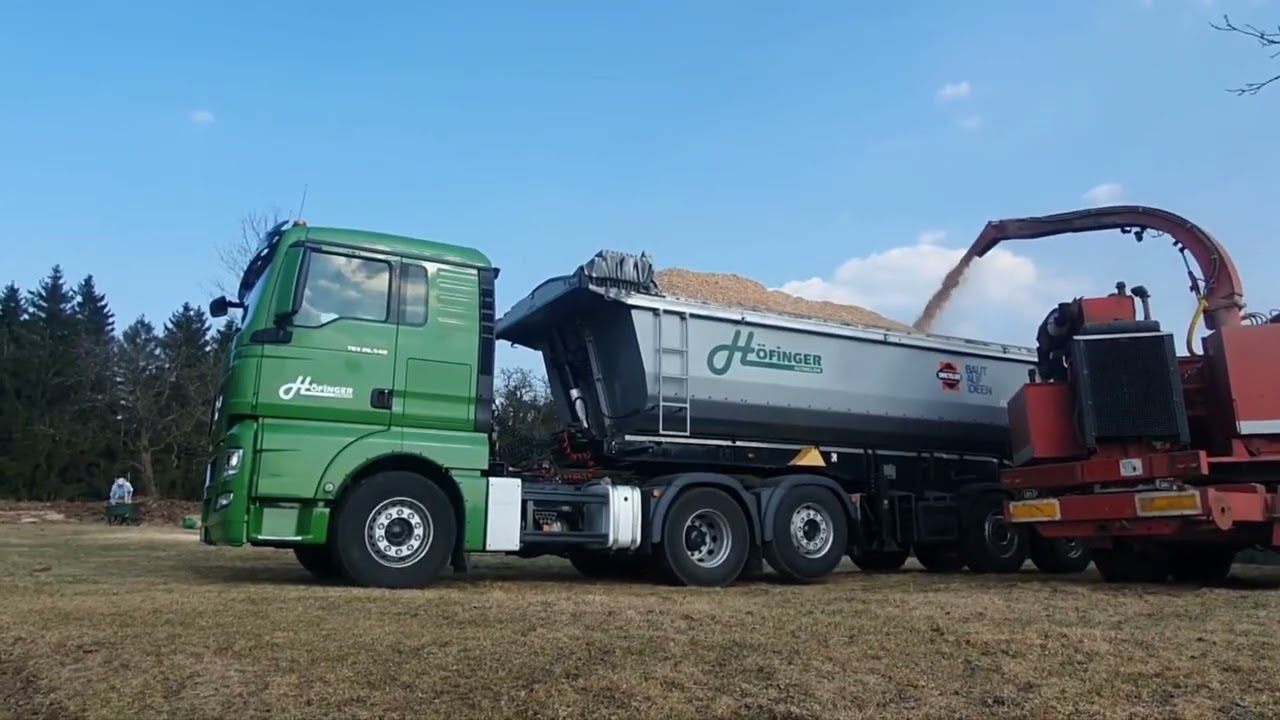 Hackschnitzeltransport