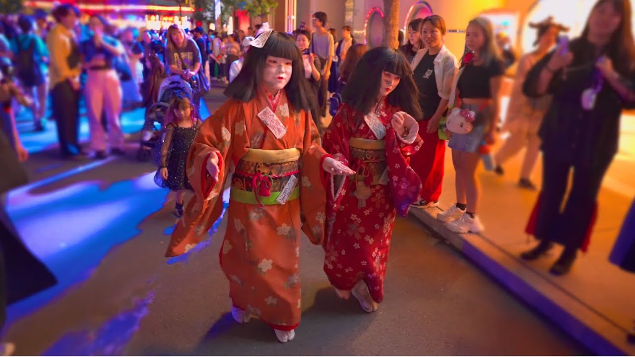 USJ 日本人形ゾンビがパーク内を徘徊 Halloween Horror Nights 2024