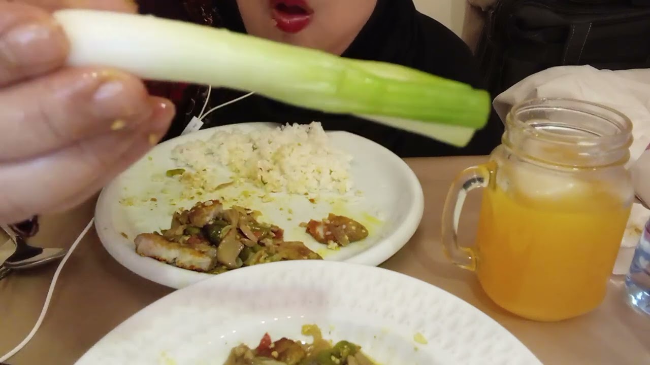 Tumis Ikan Filet Pedas Dan Jamur , Lalapan & Minuman Perasan Jeruk 🍊🍊@abunaseer.9605