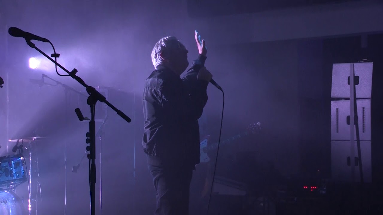 Caezar Live at St.Luke's in Glasgow - I Can't Give Everything Away