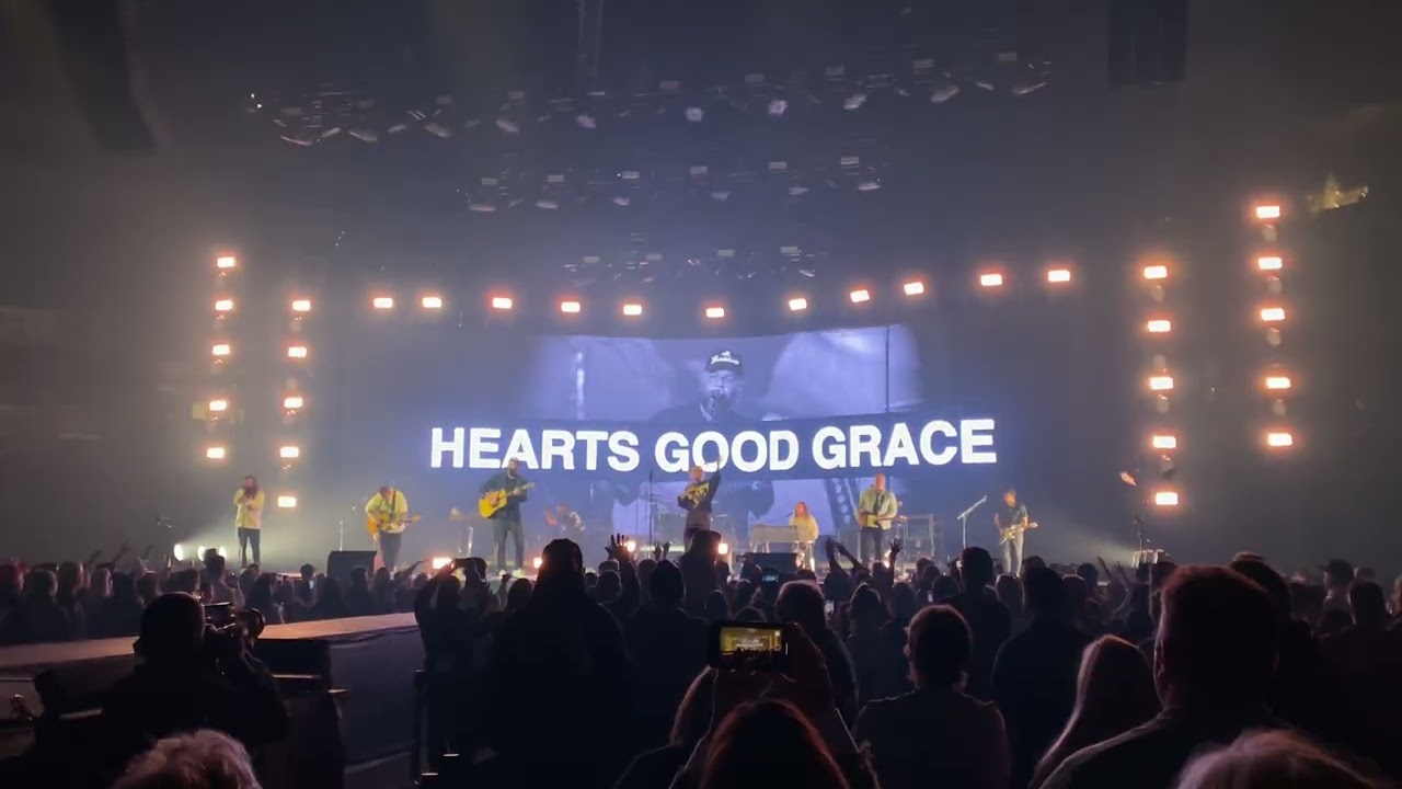Hillsong UNITED “Good Grace” and “Relentless” Nov. ￼18, 2022 Indianapolis, Indiana ￼