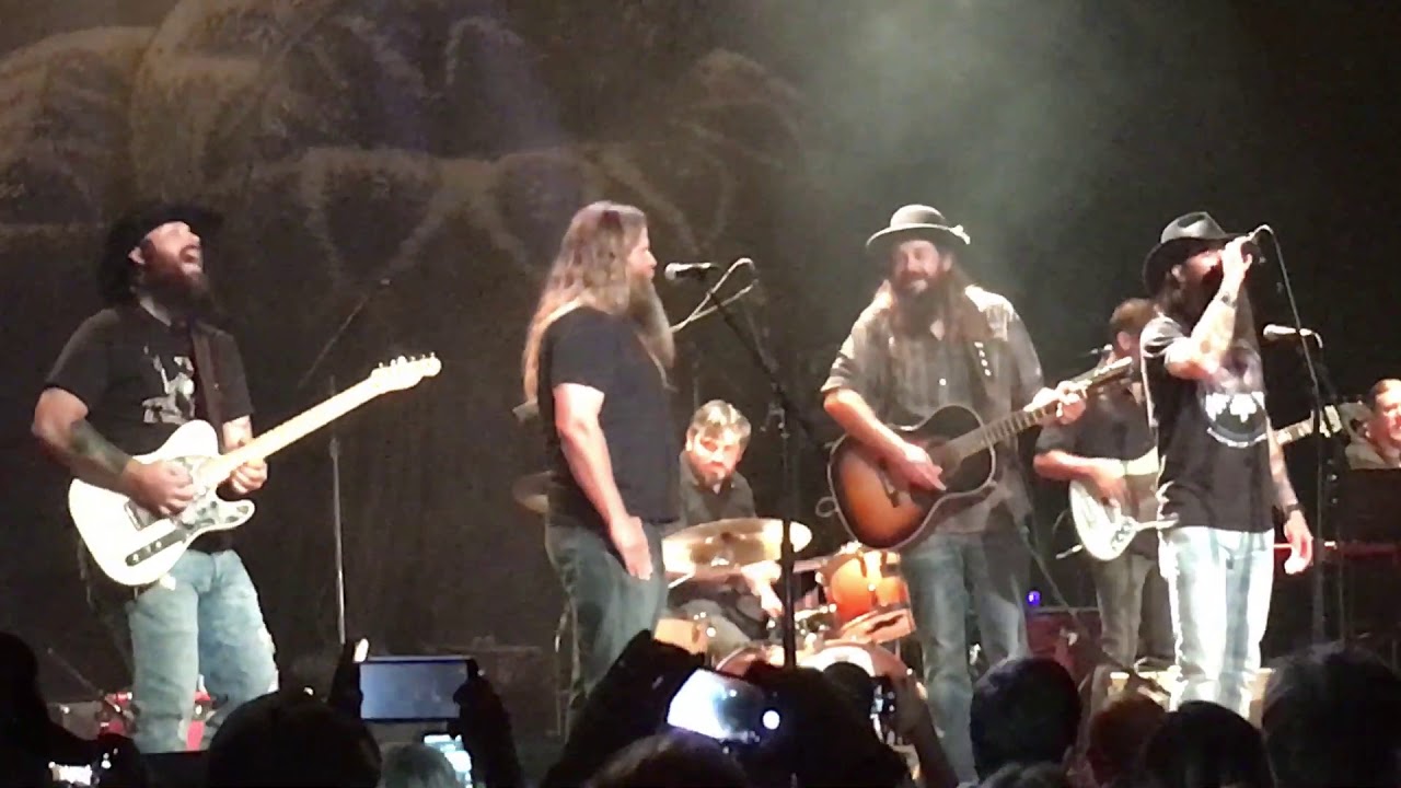 WARD DAVIS, CODY JINKS, JAMEY JOHNSON - Highwaymen