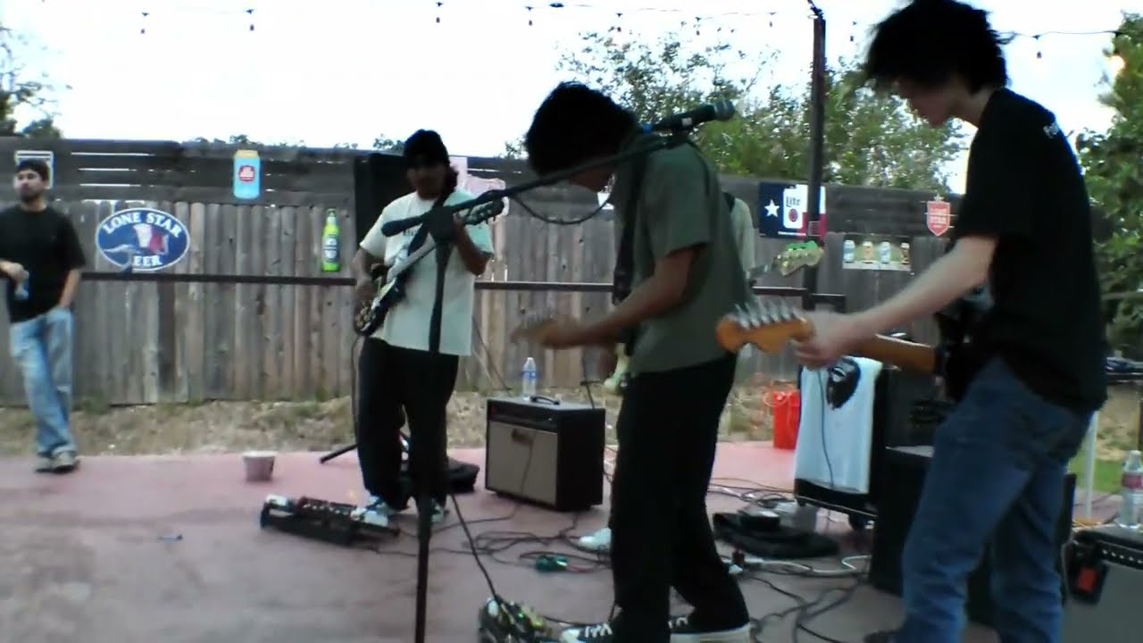 herdeadline. (first show) 5/31/24 @ tandem