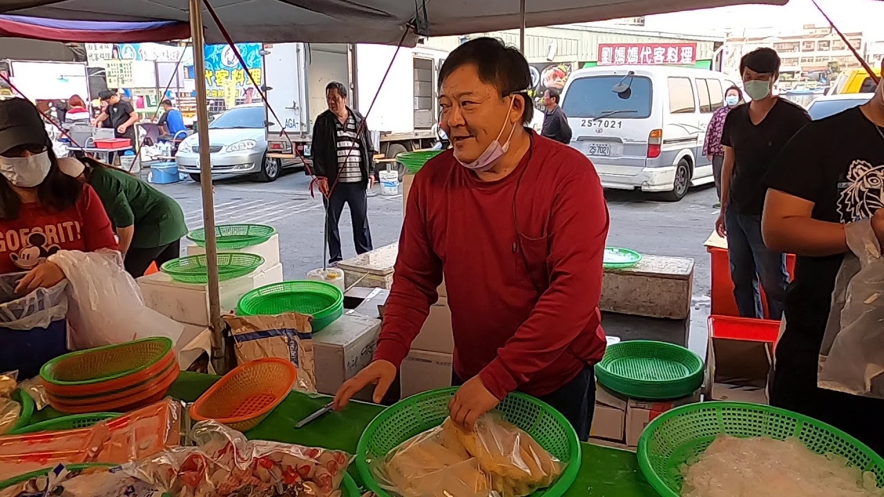 興爸海鮮叫賣海鮮拍賣高雄蚵仔寮漁港南董代客料理旁
