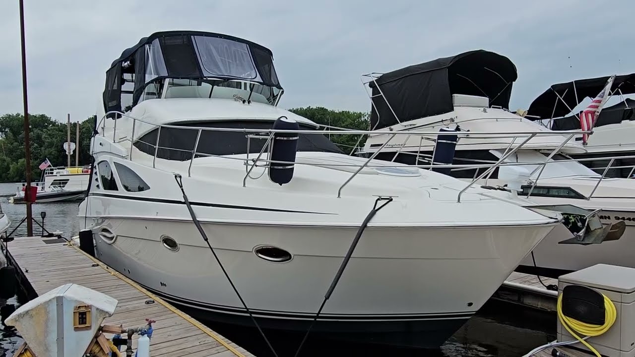 “This 2007 Silverton 38 Sport Bridge Will Blow You Away! 🤯 Freshwater, Loaded, & Pristine!” #boat