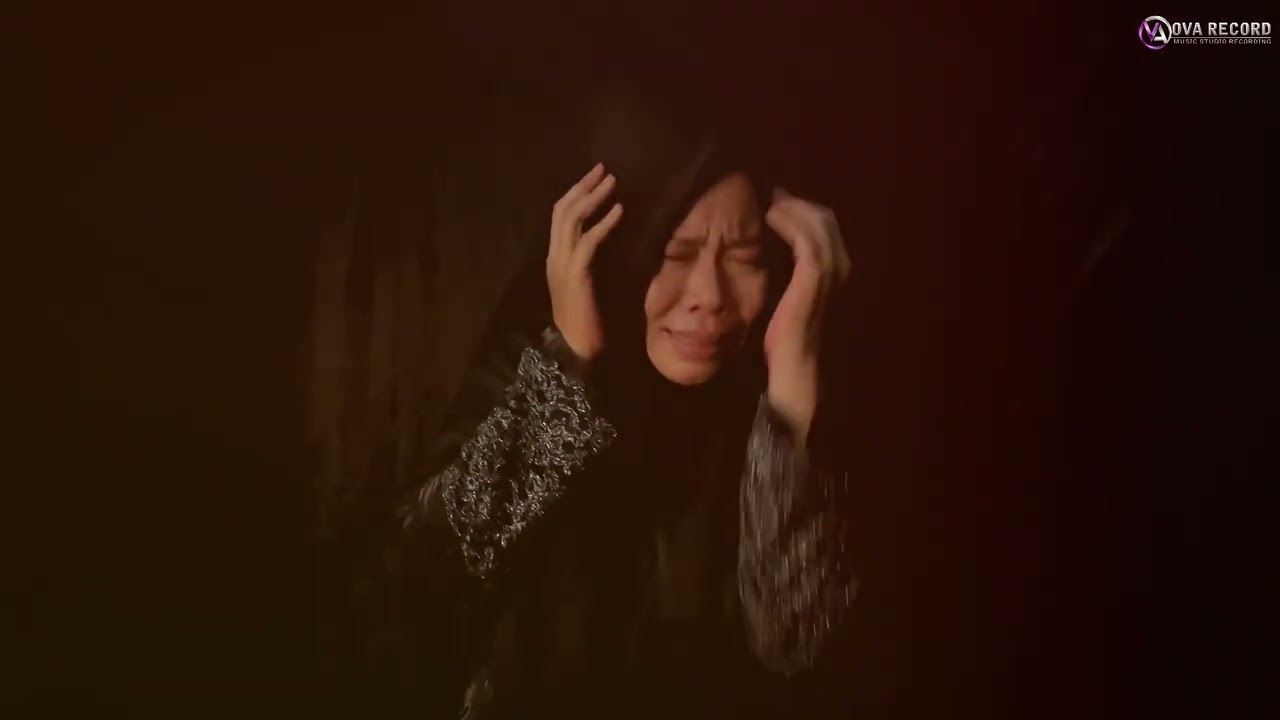 Kehilangan (Rhoma Irama) - Tia Inova Cover