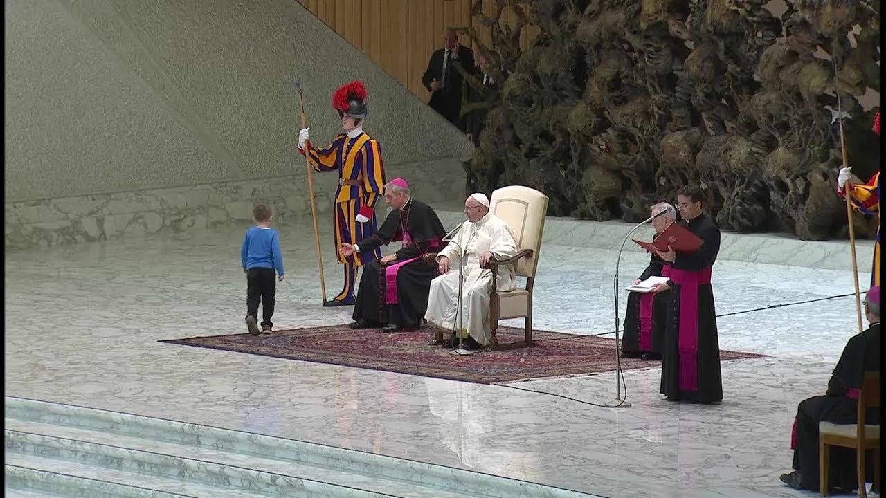 Autistic boy moves the pope: “It made me think, am I also free like that before God?