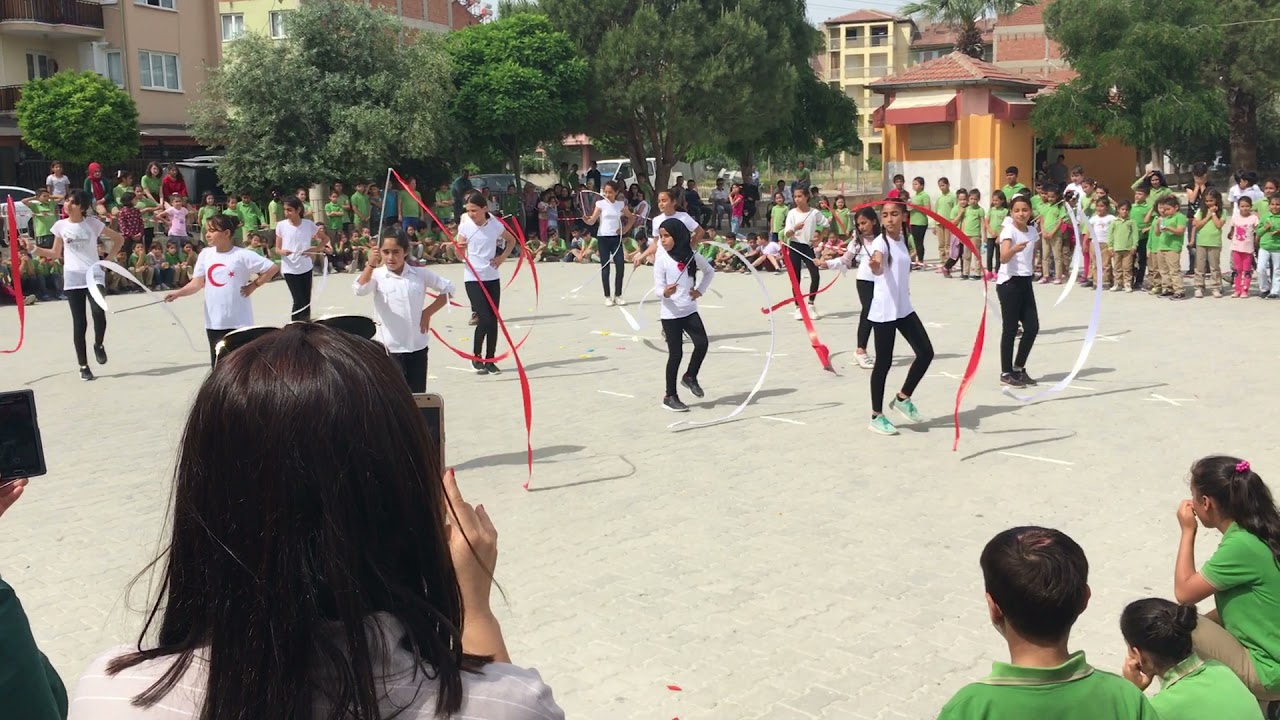 19 Mayıs Kurdele gösterisi