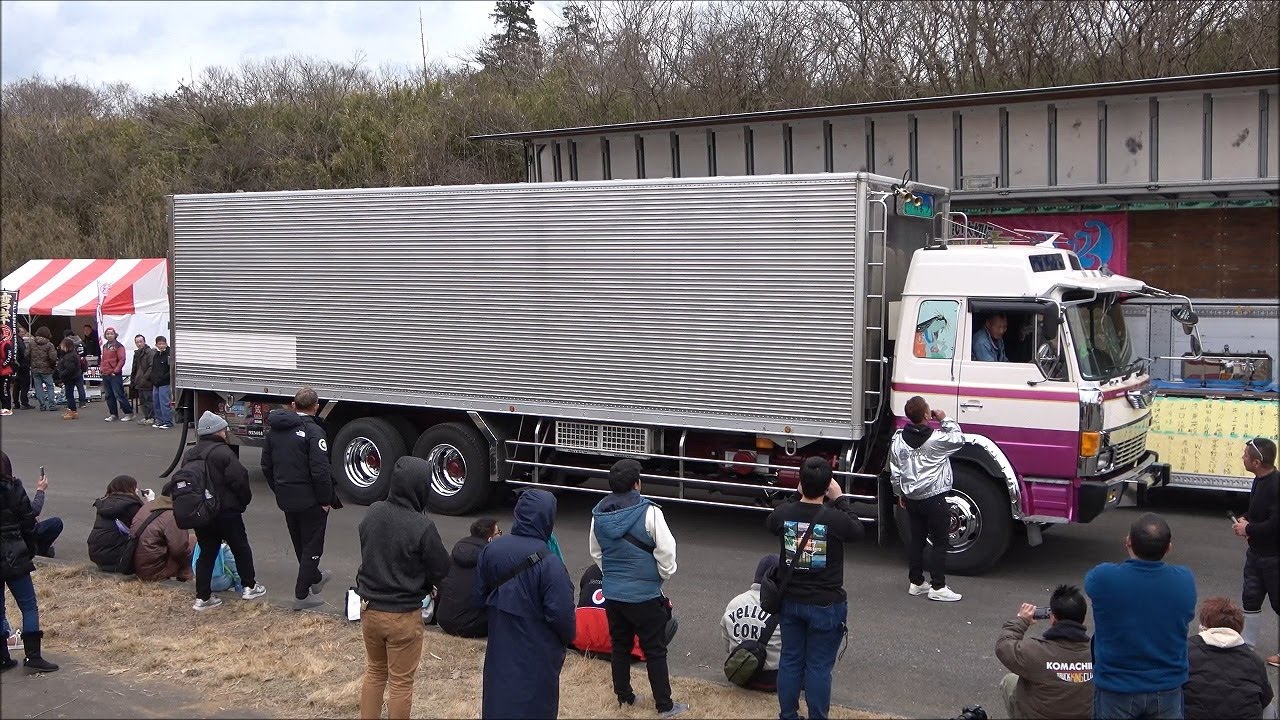 2026 アカツキ チャリティ撮影会 名車紹介① ～ レトロな車両がたくさん登場しました！ ～