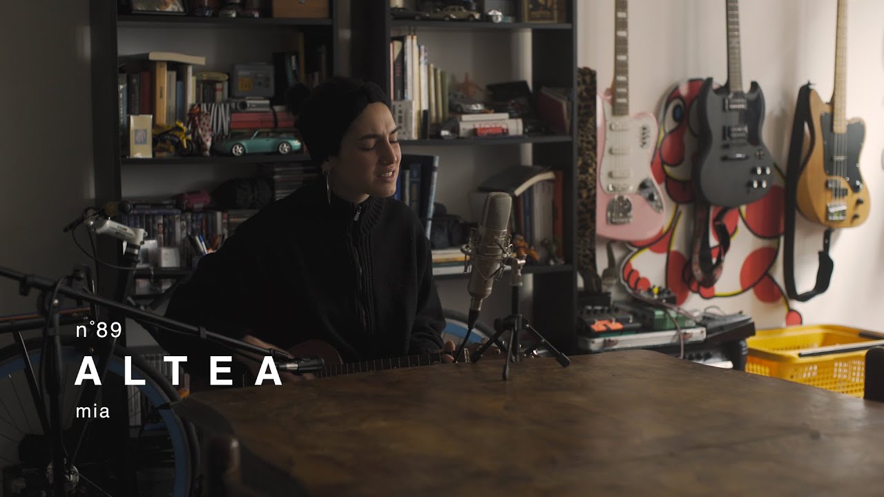 Altea - Mia  / Live Session in Tuci
