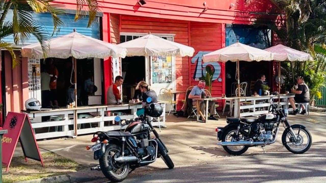 Royal Enfield, Coffee and the Classic 350: Does it get any better!