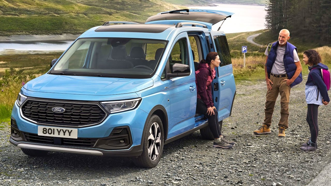 Новый Ford Tourneo Connect Plug In Hybrid 2024 года — просторный семиместный минивэн