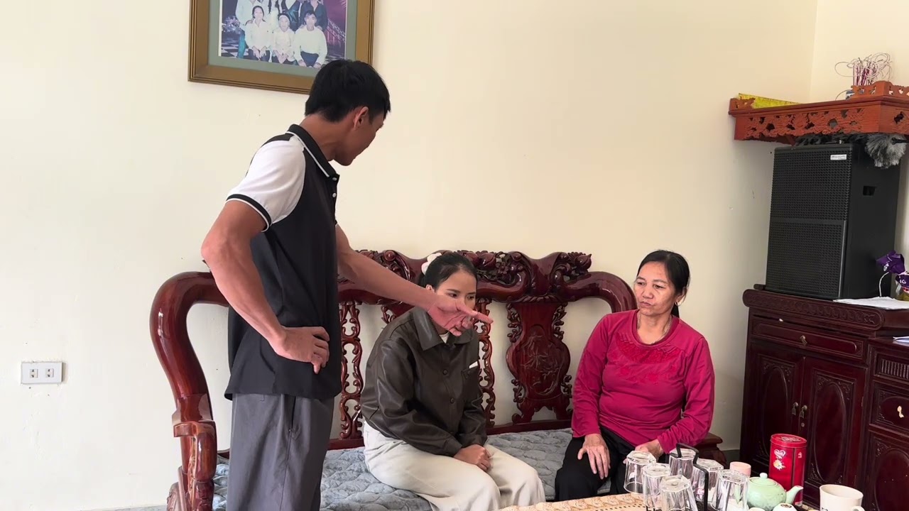 Da Kông đưa toàn về con ham dao nham 