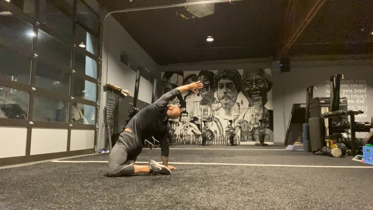 5 Combo Mobility Exercises To Add To Your Warm Up