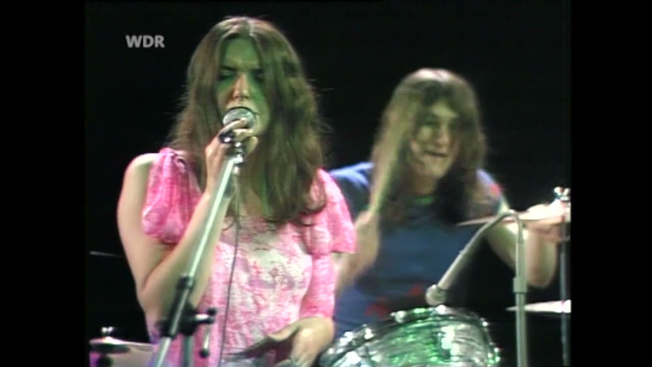 Steeleye Span - 'Little Sir Hugh' Live 1975!