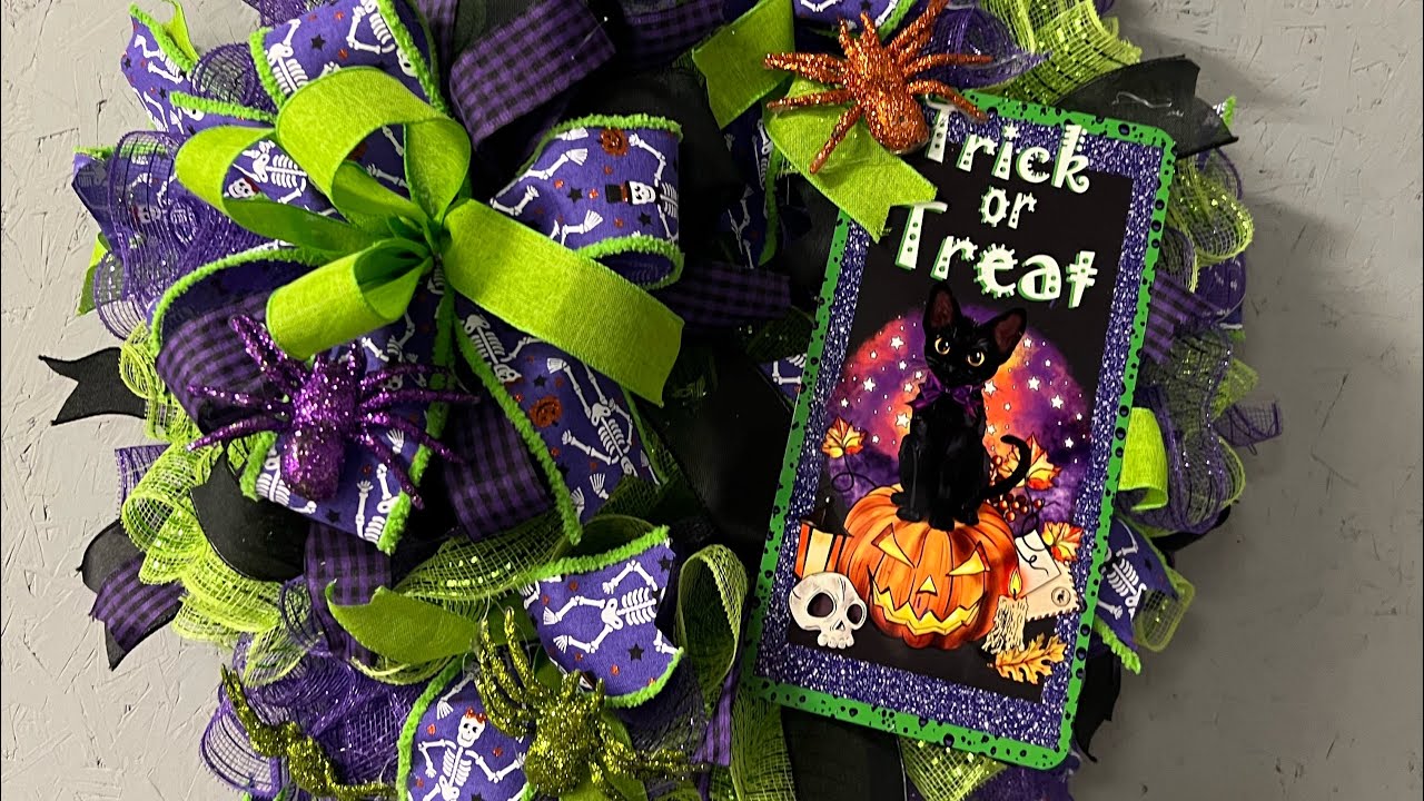 How to make a Hallowen double woodland ruffle deco mesh wreath| Hard Working Mom |How to