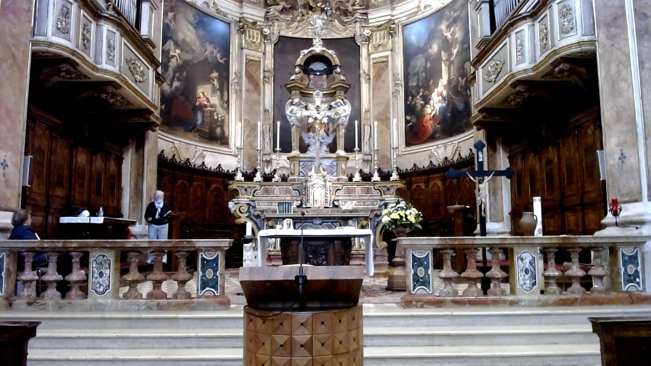 19/4 - Funerale di Teresa Belotti . parrocchia di Grumello del Monte