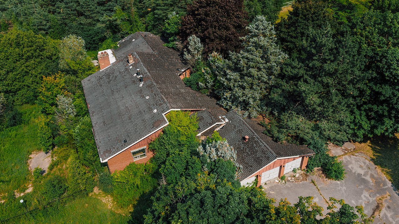 Businessmans UNTOUCHED Retro Abandoned 1960's  MANSION l What Happened Here???