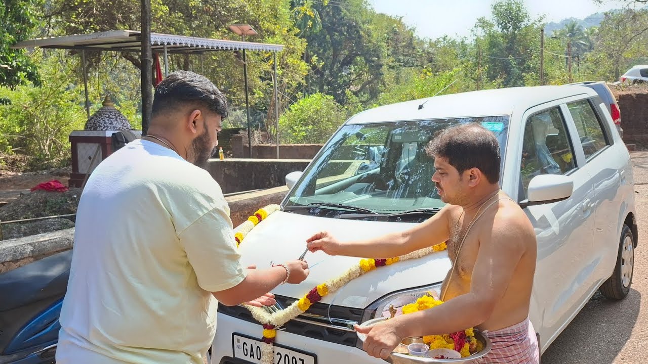 NEW CAR TEMPLE VISIT | GOAN | OM MAYEKAR