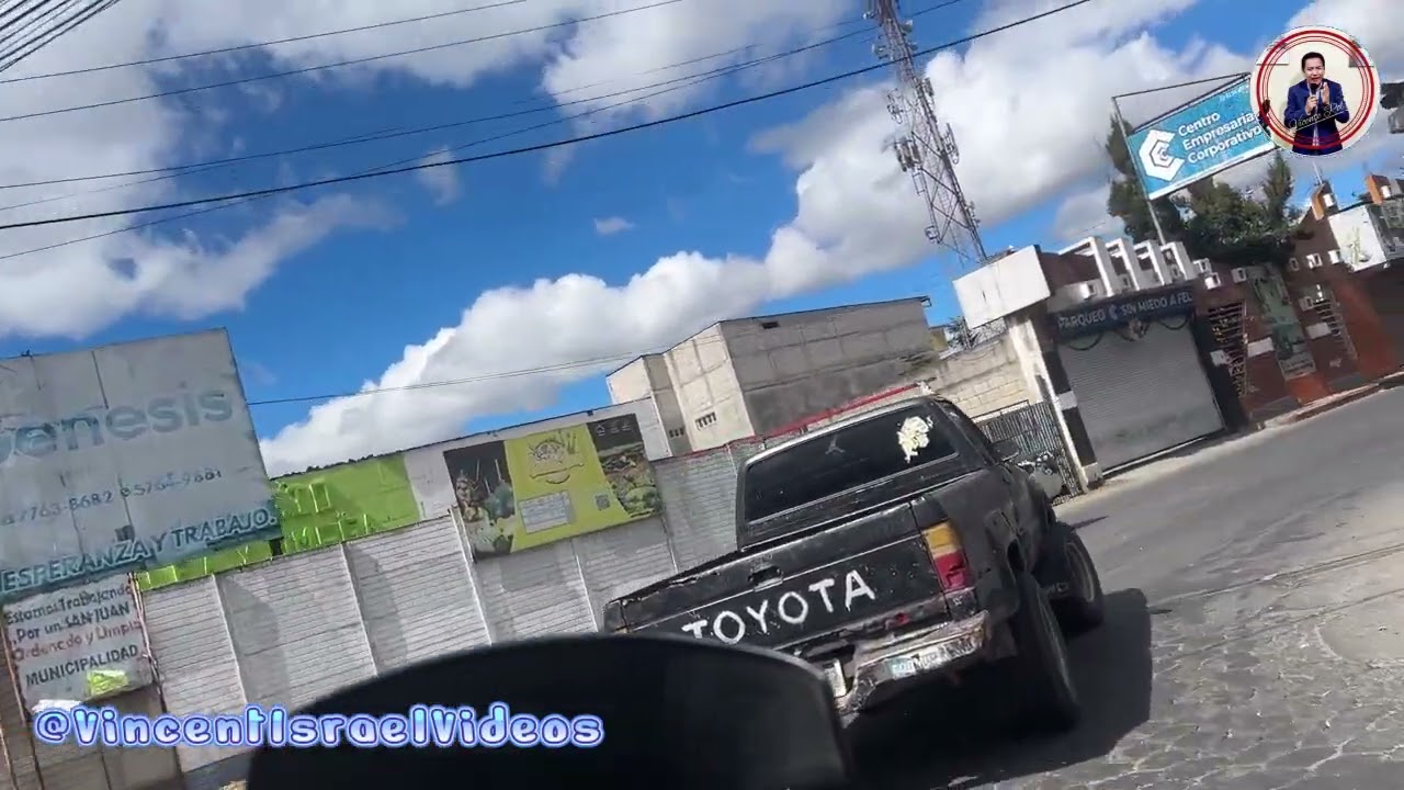 Vaje a frontera en moto.