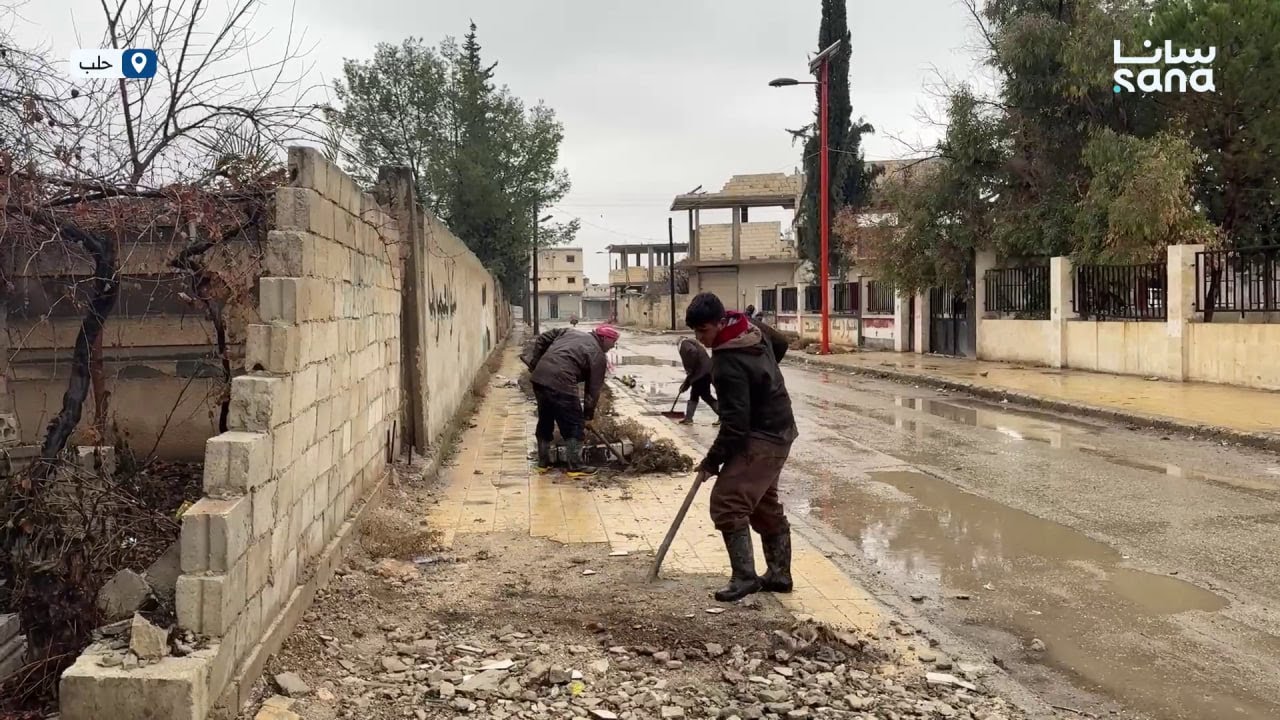 بدء حملة تنظيف للشوارع الرئيسية والفرعية في مدينة دير حافر بريف حلب