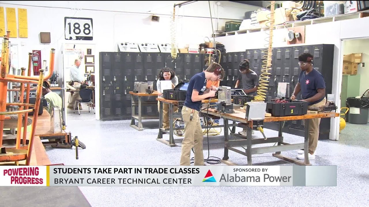 High school students get real job experience at Bryant Career Technical Center