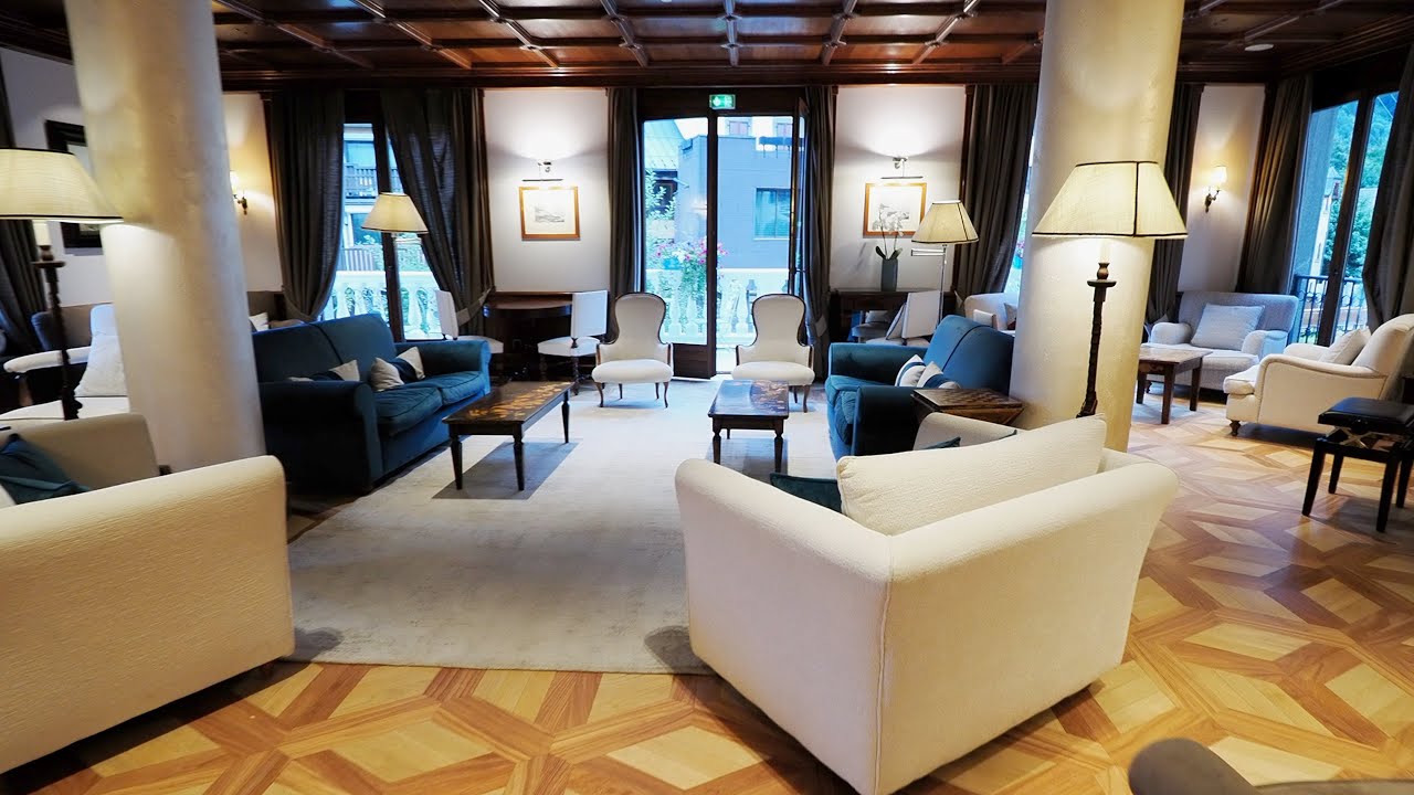 Le Grand H&ocirc;tel des Alpes, im Herzen von Chamonix (Frankreich), mit Blick auf den Mont-Blanc gelegen,