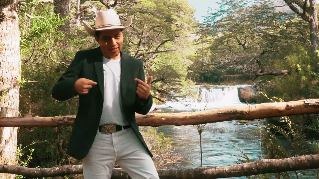 LOS RELÁMPAGOS DEL LLAIMA SOY CAMPESINO (UN HOMENAJE PARA El PUEBLO CAMPESINO)