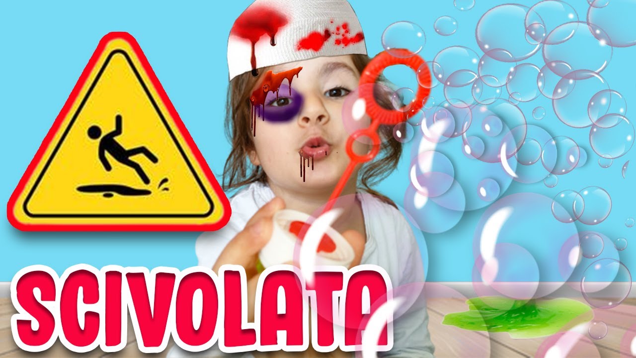 MARTINA MISSY FA LE BOLLE DI SAPONE SCIVOLA CADE E SI SPACCA LA TESTA MAMMA TY LA PORTA IN OSPEDALE!