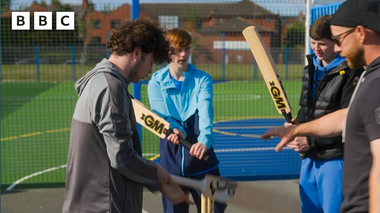 Boys first time ever playing cricket