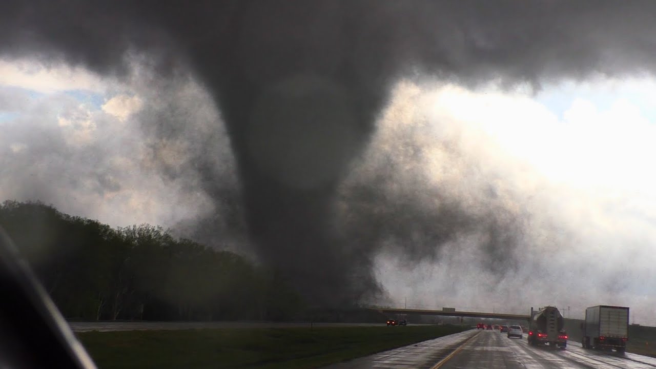 Live Storm Chase - June 12, 2024