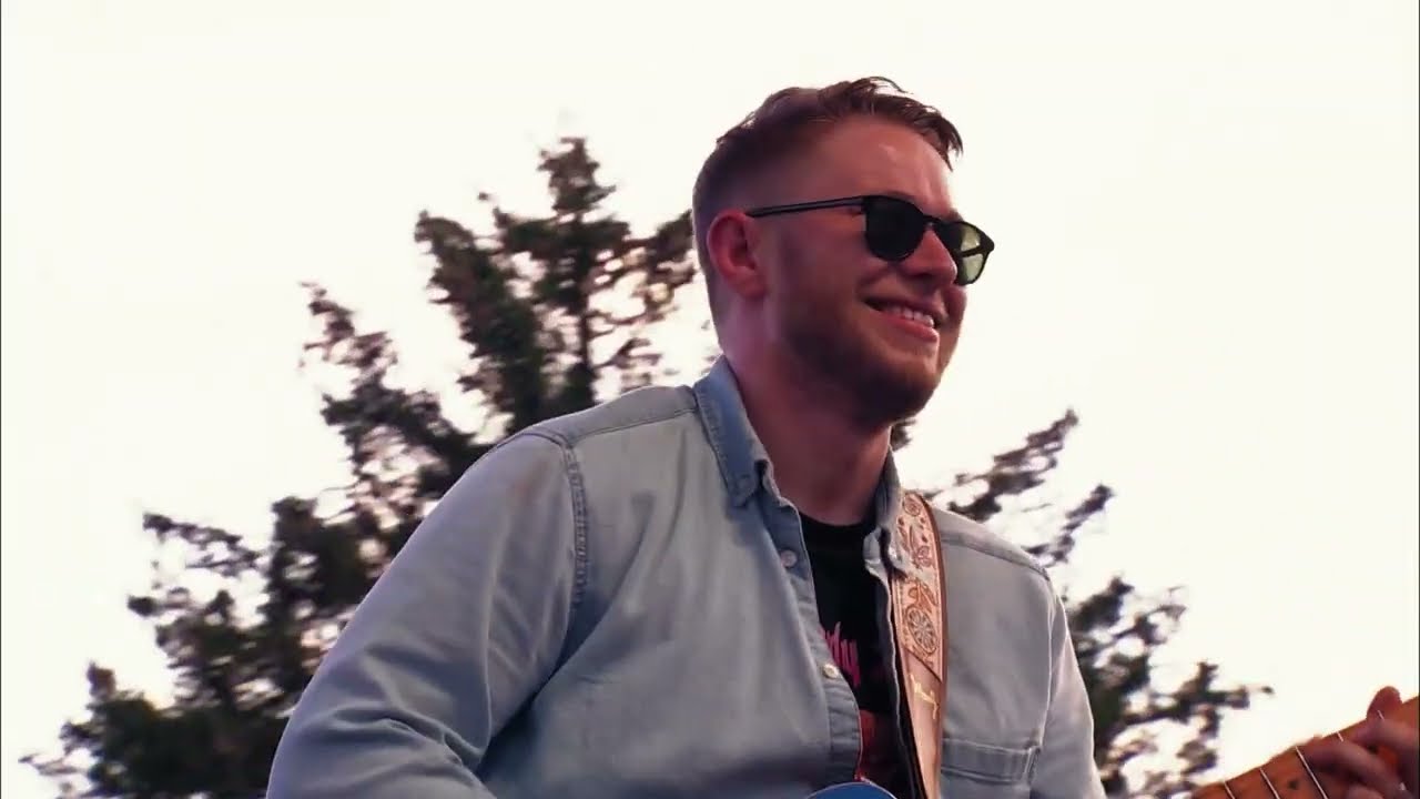 Groove Merchants - Midnight Mountain Queen (Live at Musikfest)