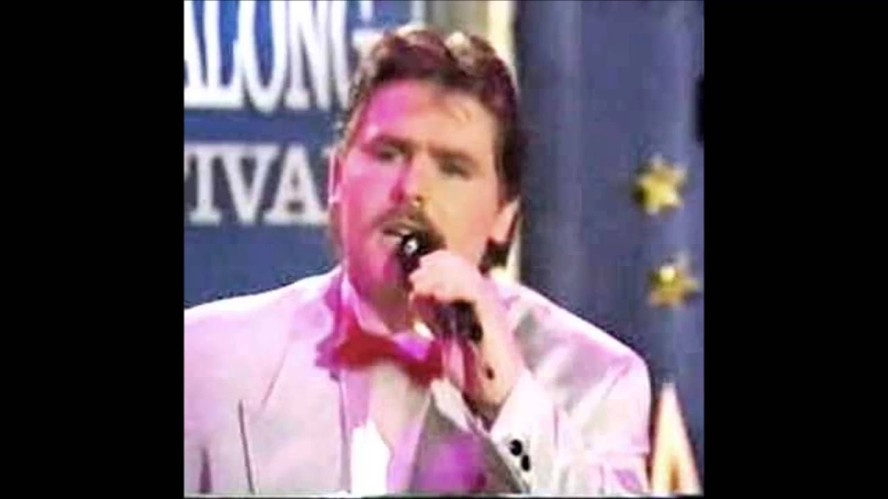 Hank Adams. Jij bent van mij.