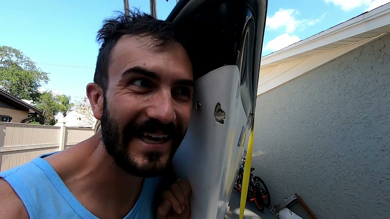 Cutting the transom off my Macgregor 26D and fiberglass work