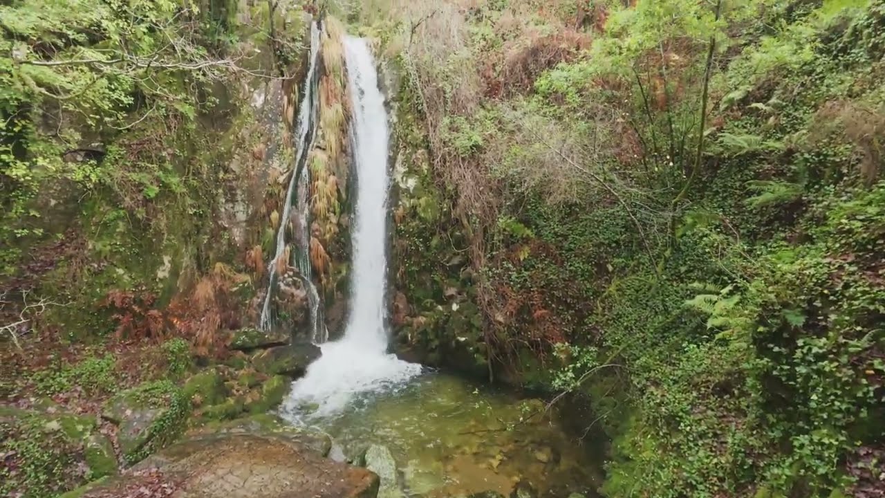 Fervenza das Fontes de Pedrafigueira y Bico do Santo 