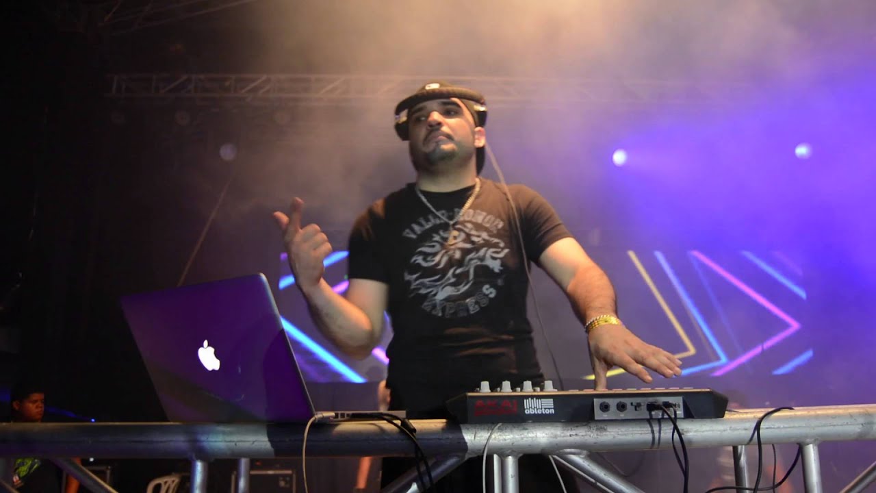 Live NYE from  the DR - Kim Cameron & Pablito Drum