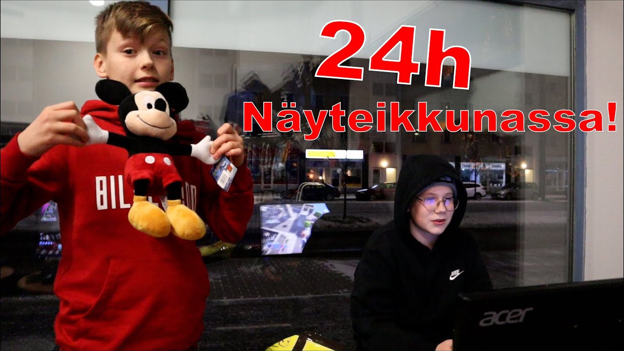 24H N&Auml;YTEIKKUNASSA!! *joku koputti y&ouml;ll&auml;!*