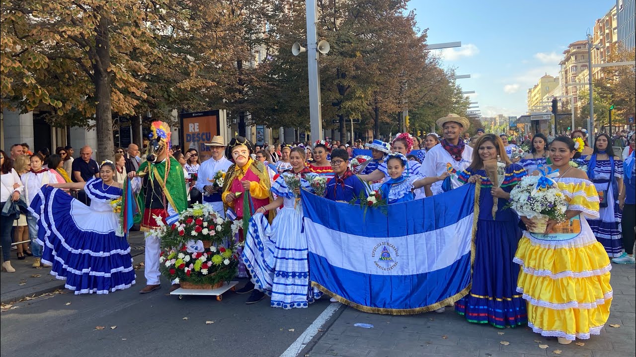 Nicaragüenses en Zaragoza participan de la ofrenda de flores a la virgen del Pilar 🇪🇸🇳🇮￼